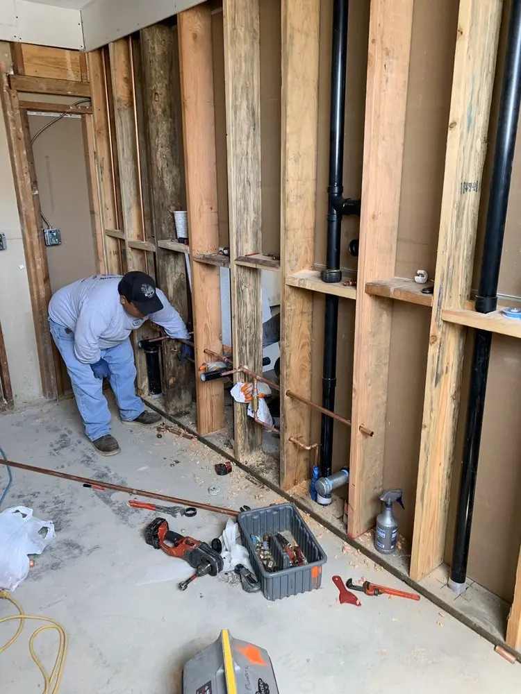 Commercial rough-in plumbing for Water Heater Replacement in Luling